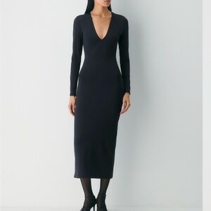 Aritzia Black Contour Dress